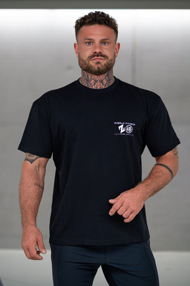 Black Zoro Oversized Shirt "Anime Pump Cover" - Averlo