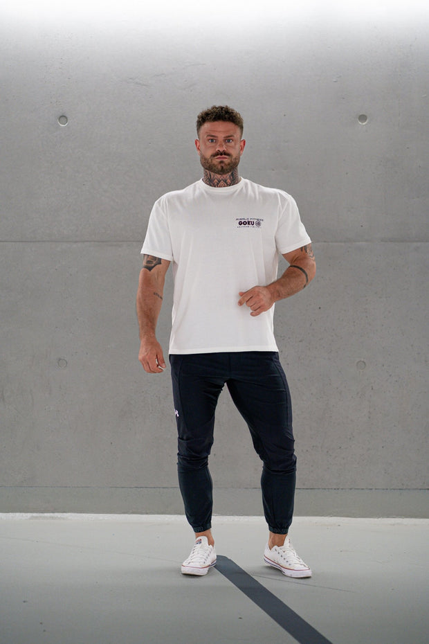 White Goku Oversized Shirt "Anime Pump Cover" - Averlo